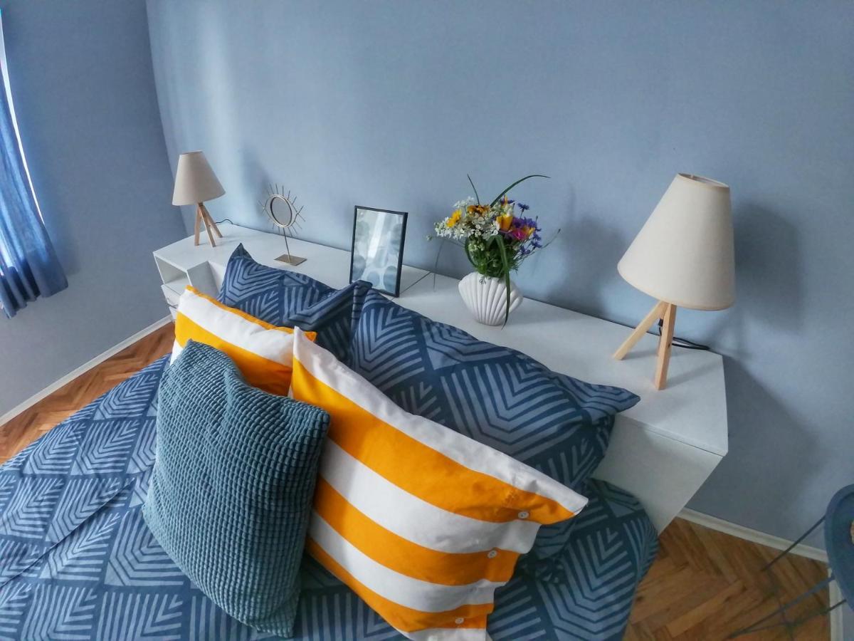וארנה Into The Blue, 4 Guests, 5 Min Away From The Beach מראה חיצוני תמונה