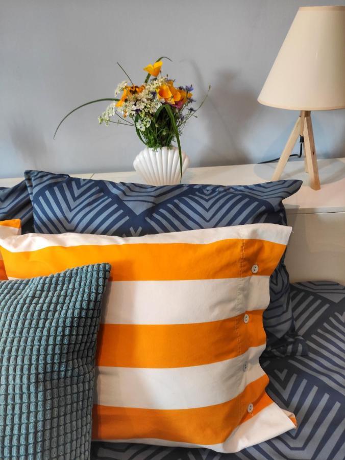 וארנה Into The Blue, 4 Guests, 5 Min Away From The Beach מראה חיצוני תמונה